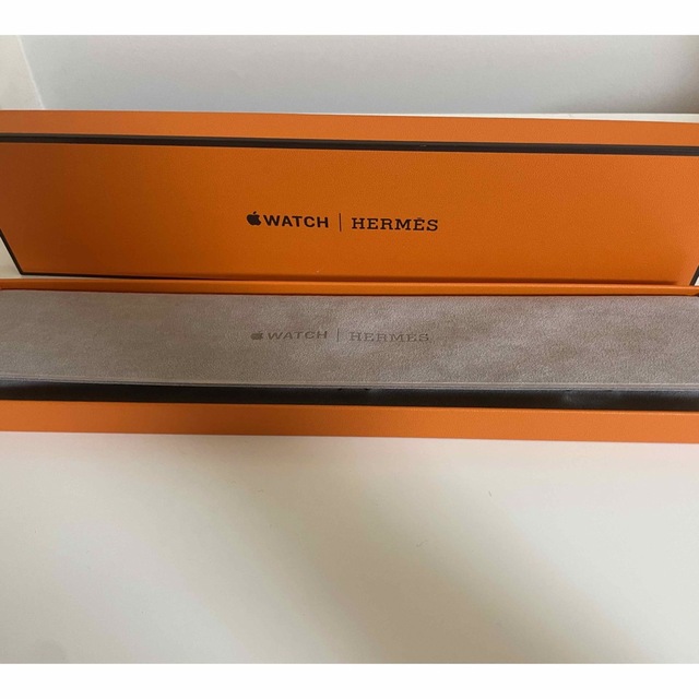 Hermes(エルメス)のHERMES Apple Watchバンドエルメスアップルウォッチバンド メンズの時計(レザーベルト)の商品写真