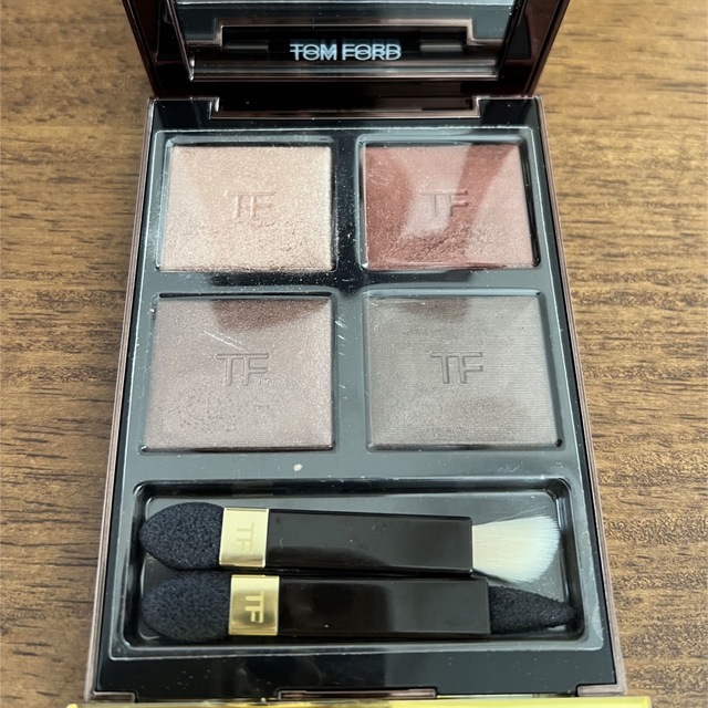 TOM FORD BEAUTY(トムフォードビューティ)のトムフォードビューティー　アイカラークォード　ボディヒート コスメ/美容のベースメイク/化粧品(アイシャドウ)の商品写真