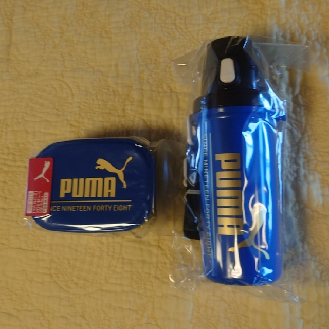 PUMA(プーマ)のゆ。様　PUMA　お弁当箱 インテリア/住まい/日用品のキッチン/食器(弁当用品)の商品写真