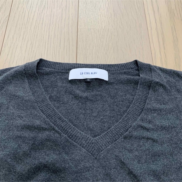 LE CIEL BLEU(ルシェルブルー)のLE CIEL BLUE knit gray top レディースのトップス(ニット/セーター)の商品写真