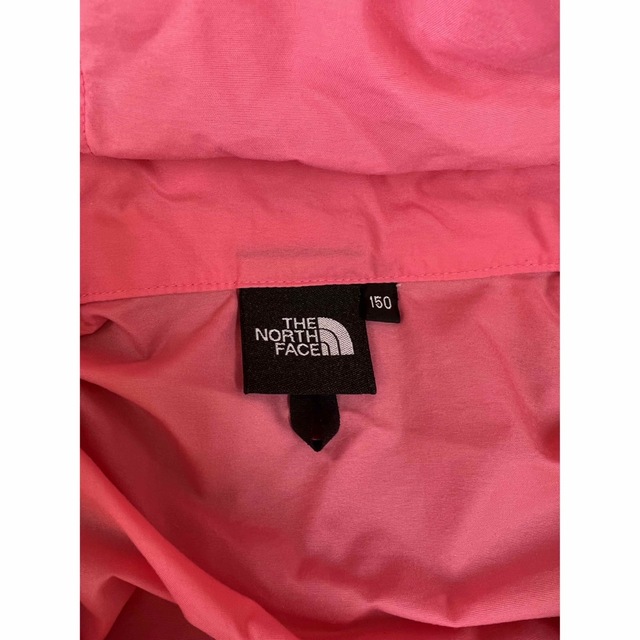 THE NORTH FACE(ザノースフェイス)のノースフェイス ピンク 150センチ キッズ/ベビー/マタニティのキッズ服女の子用(90cm~)(ジャケット/上着)の商品写真