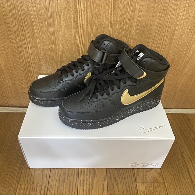 NIKE スニーカー