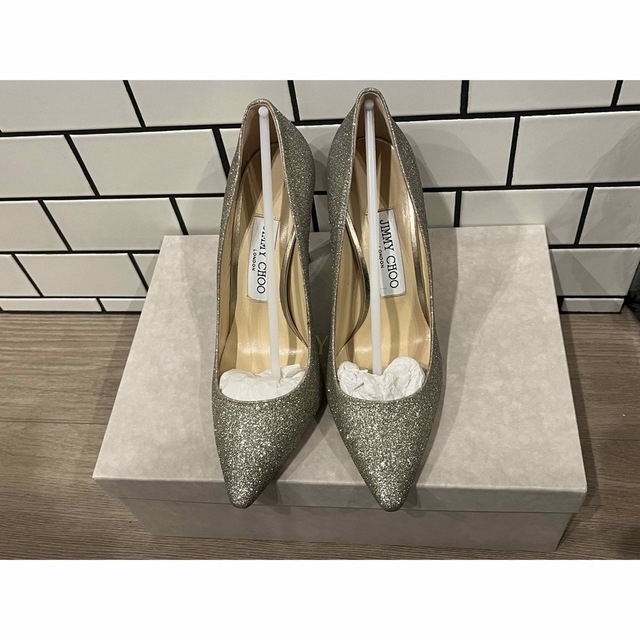 jimmy choo romy100 グリッターパンプス プラチナムアイス-