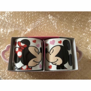 Disney - 【新品】Disney ペアマグカップ