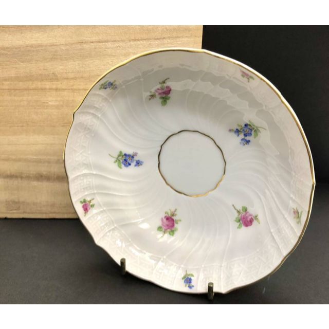 マイセン 小皿 食器 花柄 木箱付き Meissen 新しいコレクション