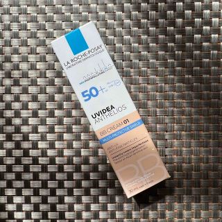 ラロッシュポゼ(LA ROCHE-POSAY)の新品未使用【日やけ止め・BBクリーム】UVイデア XL プロテクションBB 01(BBクリーム)