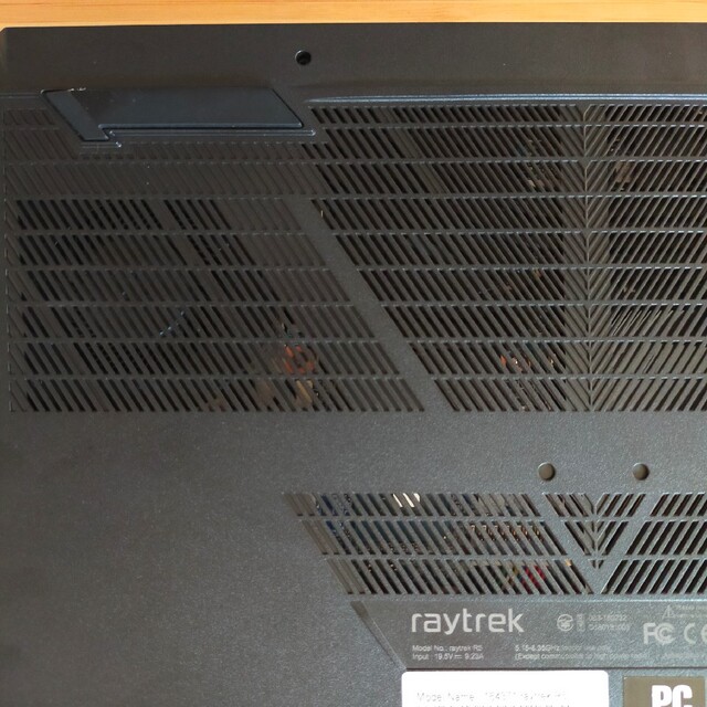 ドスパラ　raytrek r5　i7-10875H RTX2060 スマホ/家電/カメラのPC/タブレット(ノートPC)の商品写真