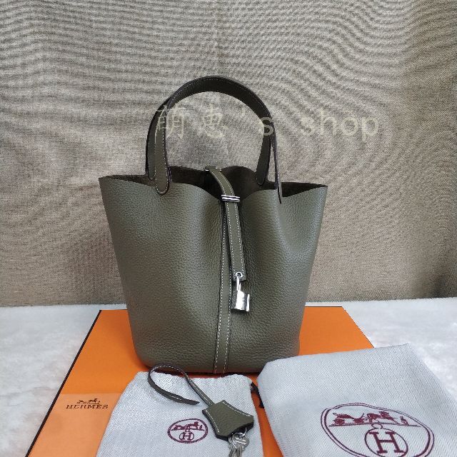 ネイビーシー HERMES エルメス ピコタンロック22 MM エトゥープ 早い者