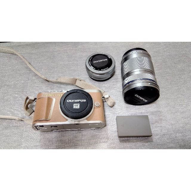 OLYMPUS(オリンパス)のオリンパスペン9レンズキット スマホ/家電/カメラのカメラ(ミラーレス一眼)の商品写真