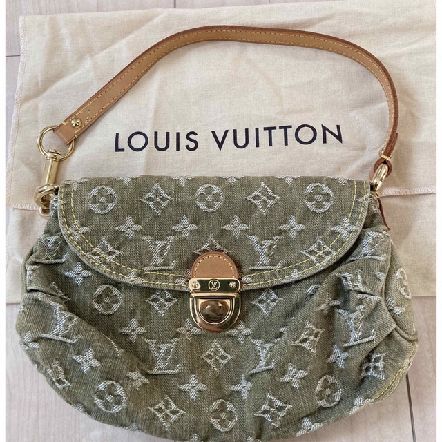 LOUIS VUITTON(ルイヴィトン)のLOUIS VUITTON レディースのバッグ(ハンドバッグ)の商品写真
