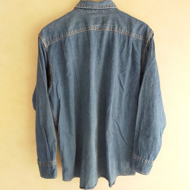 Levi's(リーバイス)のLEVI'S リーバイス 90s デニムシャツ Mサイズ 日本製　ヴィンテージ メンズのトップス(シャツ)の商品写真