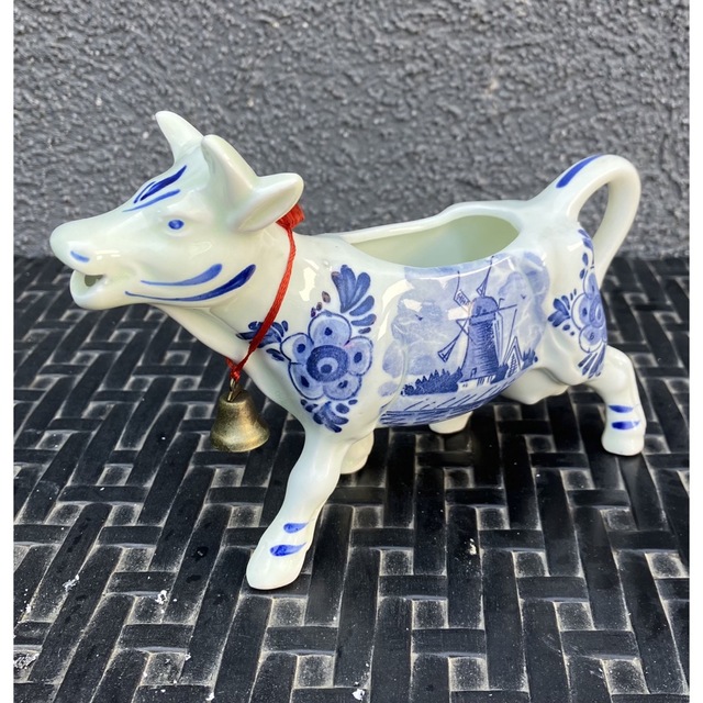 超希少❗️】オランダ製 手描き デルフト焼 雄牛のフィギュリン ミルク