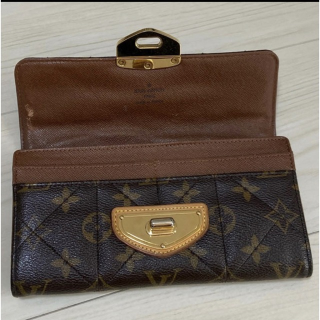 LOUIS VUITTON(ルイヴィトン)のルイヴィトン　長財布 レディースのファッション小物(財布)の商品写真