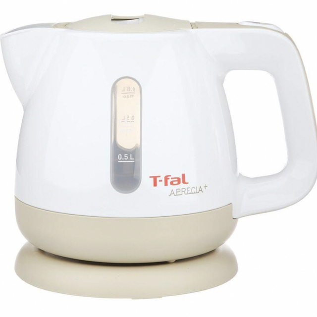 T-fal(ティファール)の新品未使用　ティファール　電気ケトル0.8L スマホ/家電/カメラの生活家電(電気ケトル)の商品写真