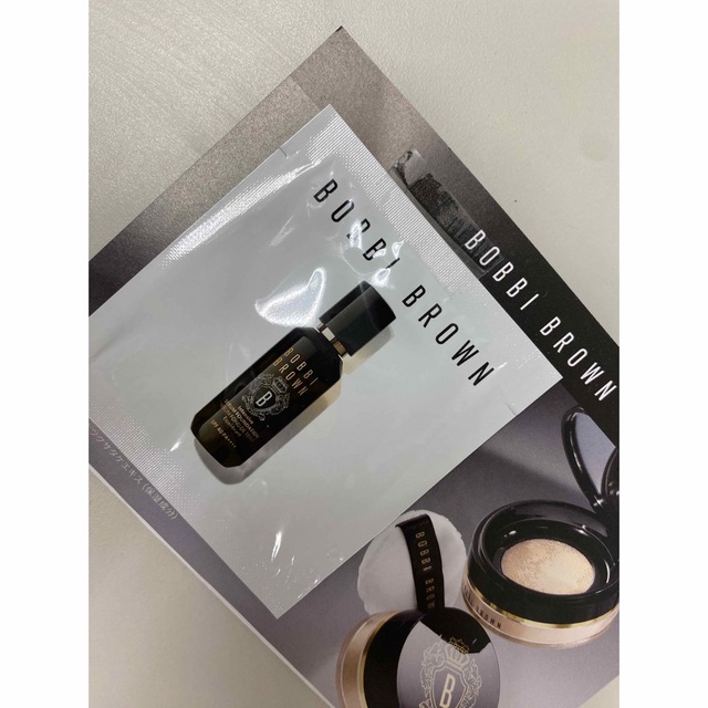 BOBBI BROWN(ボビイブラウン)のボビィブラウン　BOBBI BROWN ファンデーション サンプル コスメ/美容のベースメイク/化粧品(ファンデーション)の商品写真