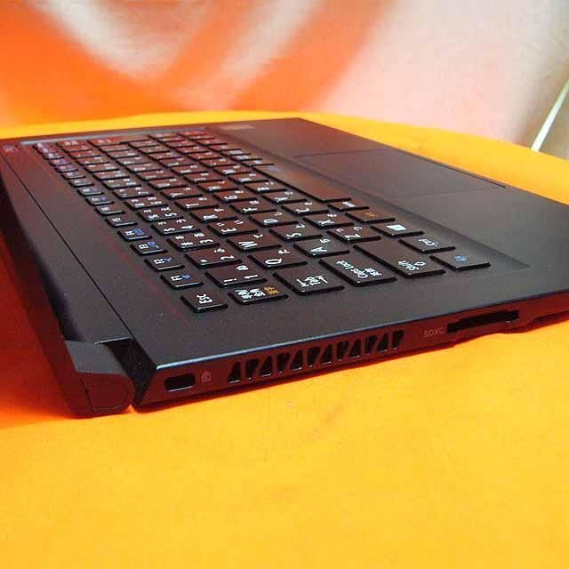 ◇NEC軽量ノート UltraLite VB◇かばんに入れてね◇その②-