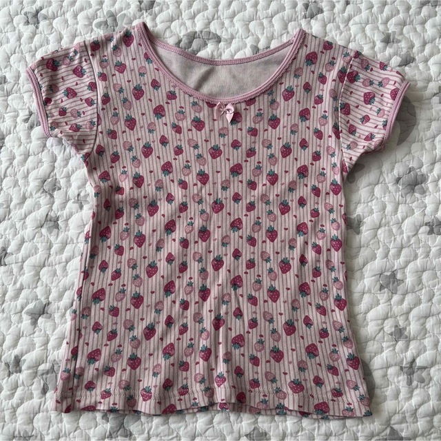 しまむら(シマムラ)の女の子　半袖肌着　サイズ110 キッズ/ベビー/マタニティのキッズ服女の子用(90cm~)(下着)の商品写真