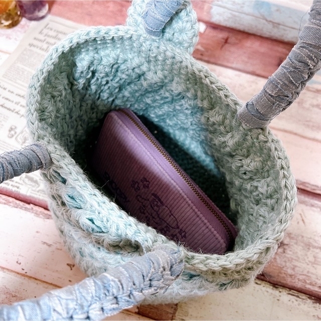 麻紐 コットン 手編みバッグ サックス 模様編み かごバッグ レディースのバッグ(かごバッグ/ストローバッグ)の商品写真