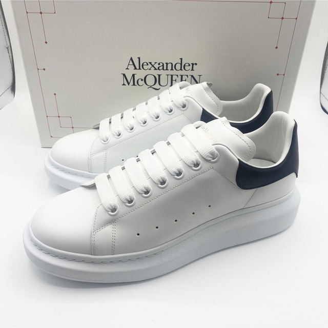 新品未使用！送料込み☆alexander mcqueen☆SNEAKER