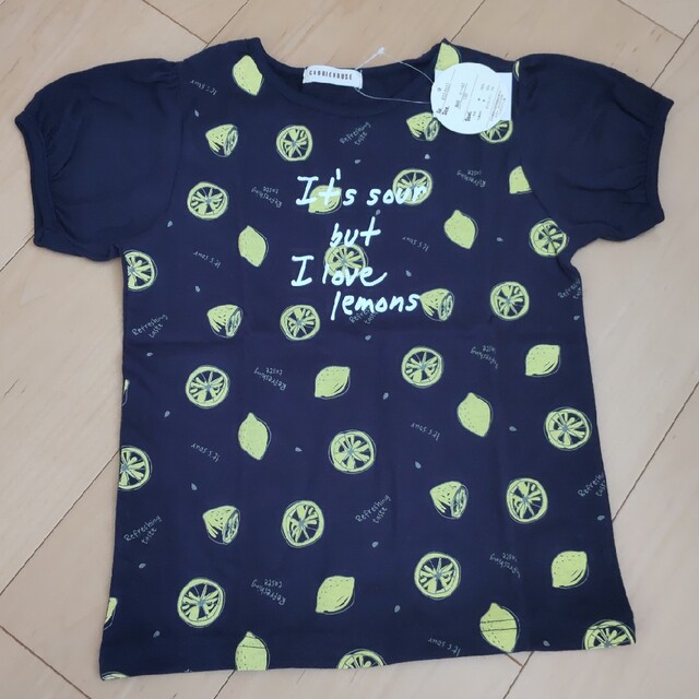 しまむら(シマムラ)の新品 Tシャツ トップス 130cm キッズ/ベビー/マタニティのキッズ服女の子用(90cm~)(Tシャツ/カットソー)の商品写真