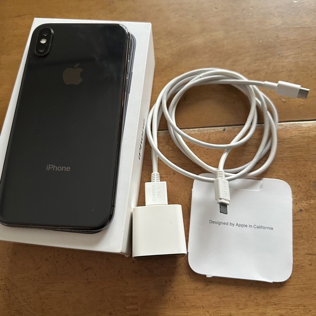 iPhone X スペースグレイ 64GB docomo