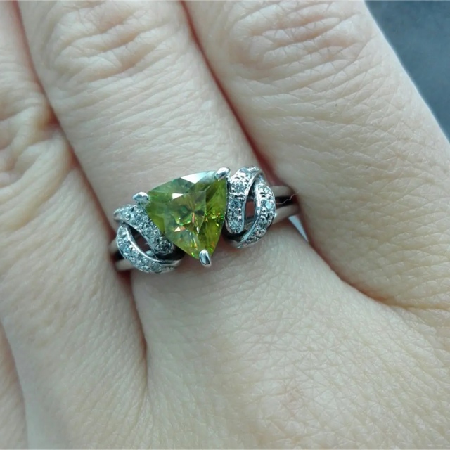 希少石☆高品質 1.35ct スフェーンダイヤリング K18WG ソーティング 1