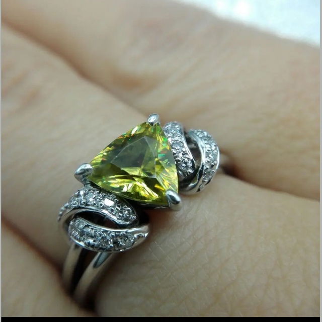 希少石☆高品質 1.35ct スフェーンダイヤリング K18WG ソーティング 4