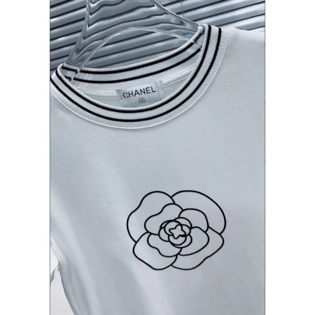 CHANEL Tシャツ
