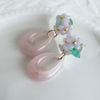 桜のレジンピアス(ピアス)