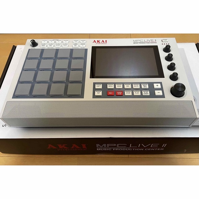 DTM/DAWAKAI mpc live 2 retro edition