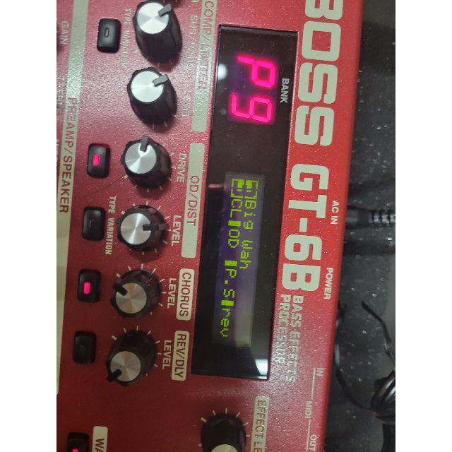 BOSS　GT-6B　中古　現状品 楽器のベース(ベースエフェクター)の商品写真