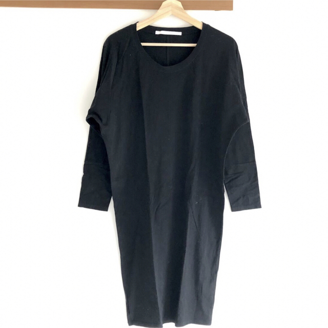 BLACK by moussy(ブラックバイマウジー)のブラックバイマウジー ルーズ長袖カットソーチュニック レディースのトップス(チュニック)の商品写真