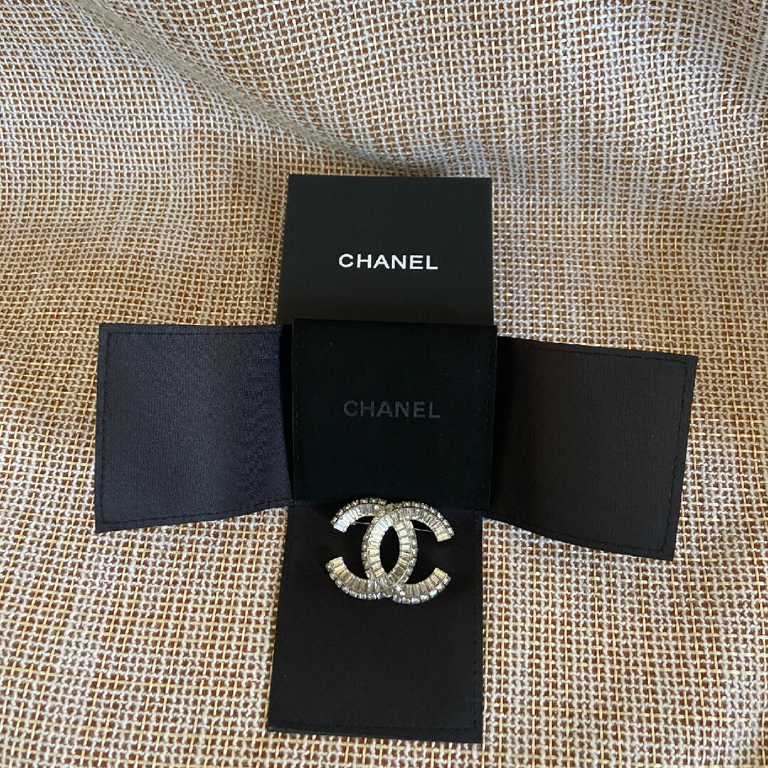 ｡♥｡極美品･ﾟシルバー♡ﾟブローチ･｡♥｡CHANEL･ﾟ♡ﾟ素敵･｡♥｡