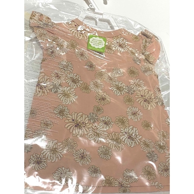 UNIQLO(ユニクロ)のユニクロ　ポールアンドジョー　BABY　70 キッズ/ベビー/マタニティのベビー服(~85cm)(Ｔシャツ)の商品写真