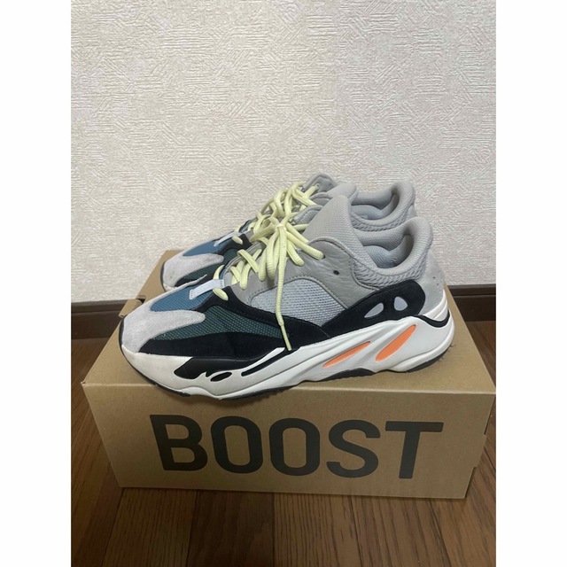 yeezyyeezy boost 700