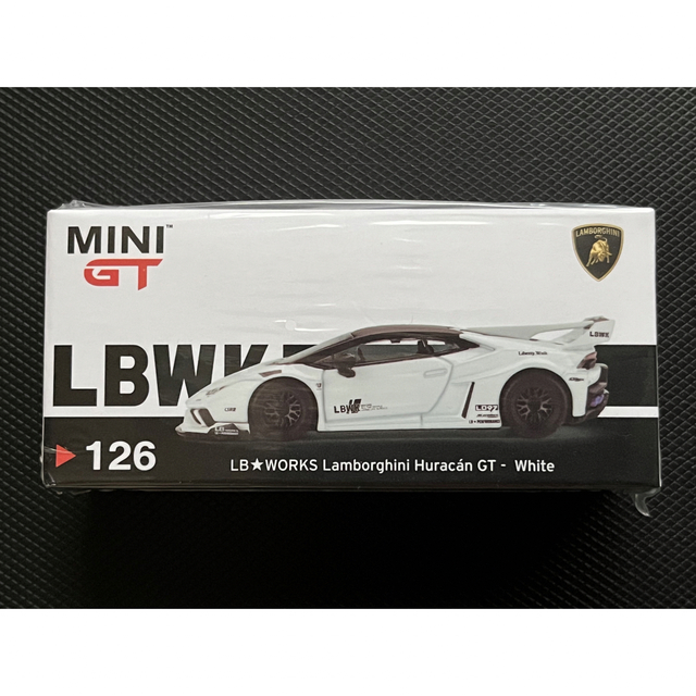 Lamborghini(ランボルギーニ)のminiGT ミニGT 126 LBWK ランボルギーニ ウラカンGT ホワイト エンタメ/ホビーのおもちゃ/ぬいぐるみ(ミニカー)の商品写真