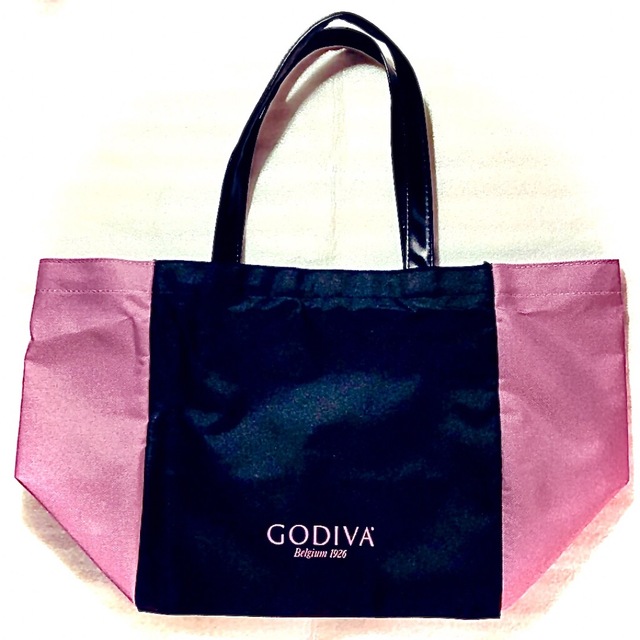 GODIVA(ゴディバ)の新品★GODIVA  オリジナルバッグ★ゴディバ トートバッグ ① エンタメ/ホビーのコレクション(ノベルティグッズ)の商品写真