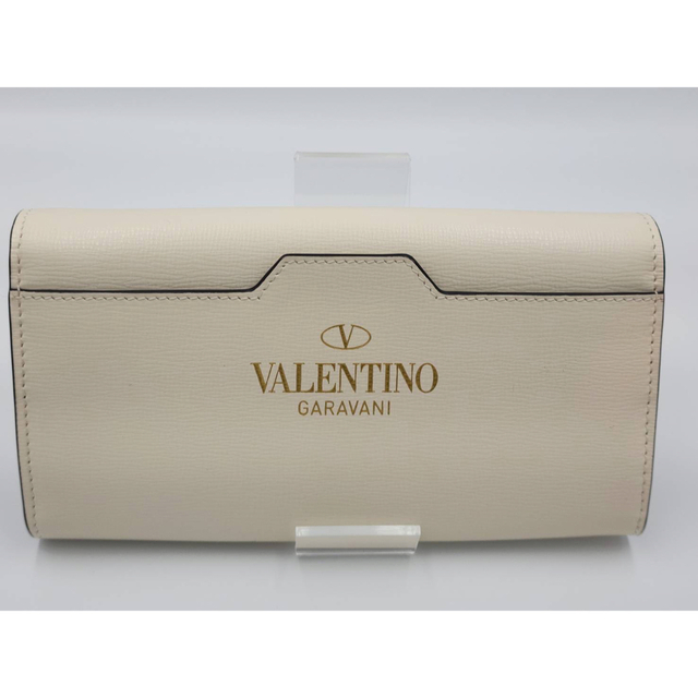 valentino garavani(ヴァレンティノガラヴァーニ)の美品！★VALENTINO GARAVANI★ 長財布 レザー ロックスタッズ メンズのファッション小物(長財布)の商品写真