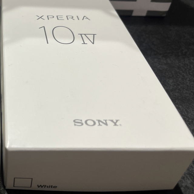 Xperia(エクスペリア)の【新品未開封】Xperia 10IV ホワイト スマホ/家電/カメラのスマートフォン/携帯電話(スマートフォン本体)の商品写真