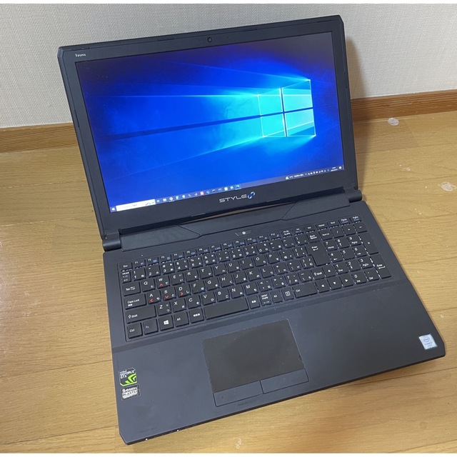 iiyamaゲーミングPC(corei7 6700hq 16GB)500GB128GBドライブ