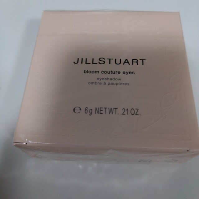 JILLSTUART(ジルスチュアート)の【新品・限定】ジルスチュアート　ブルームクチュール アイズ　18 コスメ/美容のベースメイク/化粧品(アイシャドウ)の商品写真