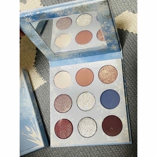 カラーポップ(colourpop)の新品　カラーポップ　エルサ　アイシャドウ　アナと雪の女王　アナ雪　ディズニー(アイシャドウ)