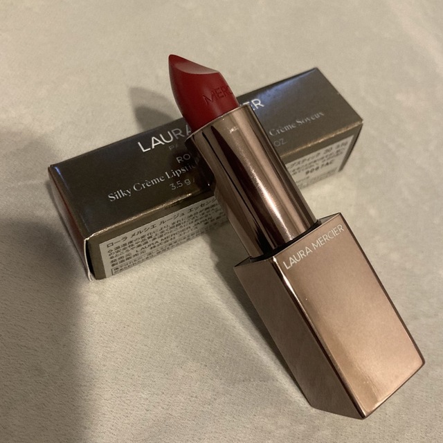 laura mercier(ローラメルシエ)のローラメルシエ ルージュ エッセンシャル シルキークリームリップスティック 30 コスメ/美容のベースメイク/化粧品(口紅)の商品写真