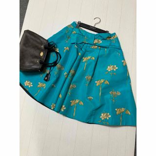 美品❤️ 【PRADA】プラダ【40】膝丈スカート ラメ入り 光沢感あり