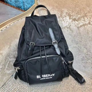 ーブラック】 BURBERRY - バーバリー カモフラージュ 迷彩柄 リュック