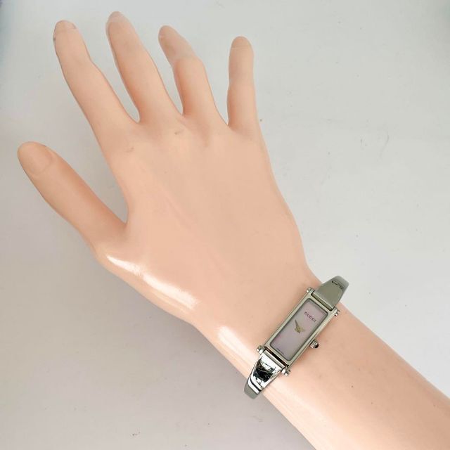 Gucci - 60 GUCCI グッチ時計 レディース腕時計 美品 ピンクシェル Gucci - 60 GUCCI グッチ時計 レディース腕時計 美品 ピンクシェル