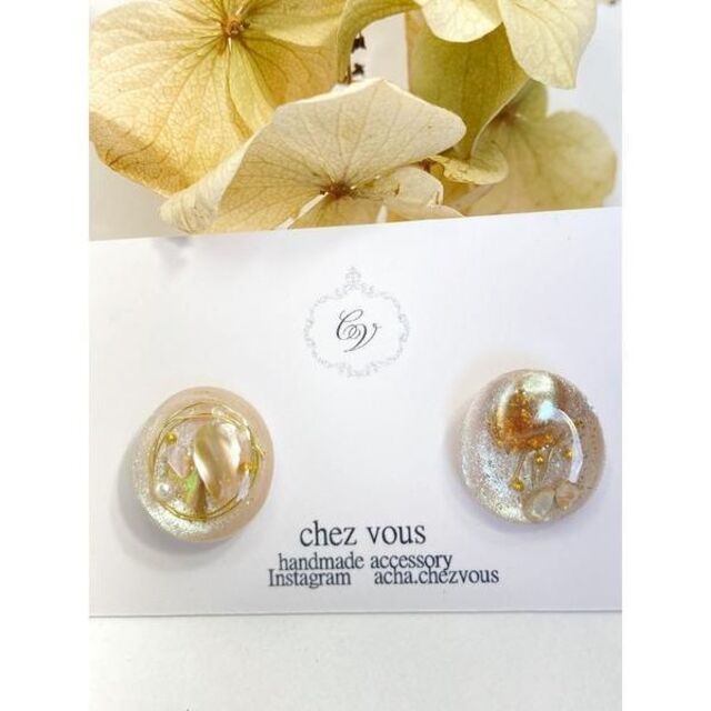 【chez vous】OVAL pearl ピアス (MA)　【未使用】 ハンドメイドのアクセサリー(ピアス)の商品写真