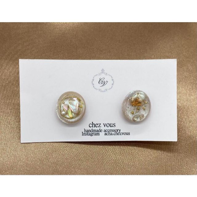 【chez vous】OVAL pearl ピアス (MA)　【未使用】 ハンドメイドのアクセサリー(ピアス)の商品写真