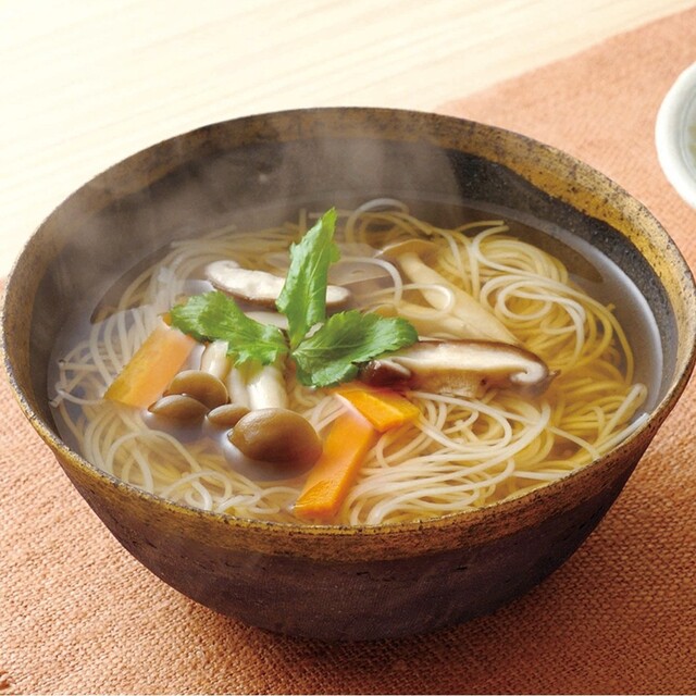 ☆大特価☆島原素麺（50g×16束）島原 素麺 黒帯 食品/飲料/酒の食品(麺類)の商品写真