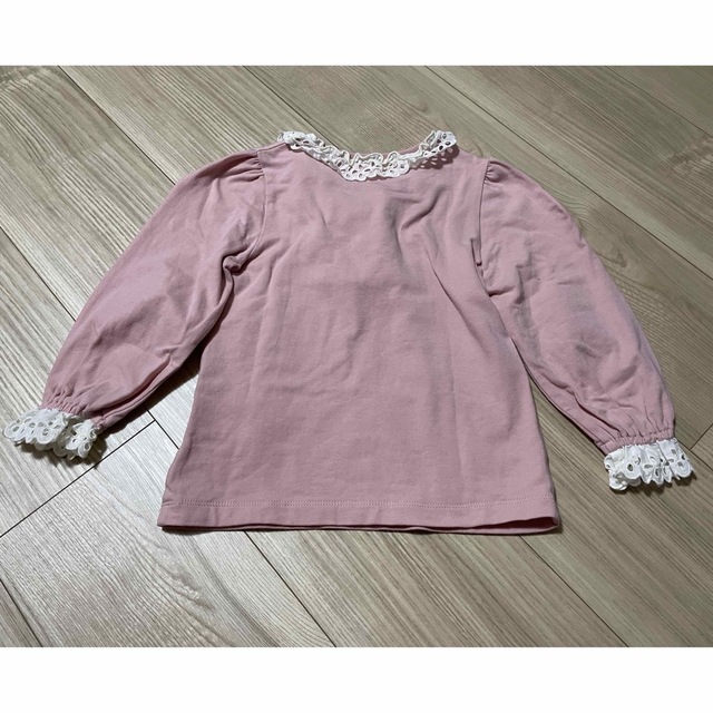 Shirley Temple(シャーリーテンプル)のシャーリーテンプル　レースカットソー キッズ/ベビー/マタニティのキッズ服女の子用(90cm~)(Tシャツ/カットソー)の商品写真